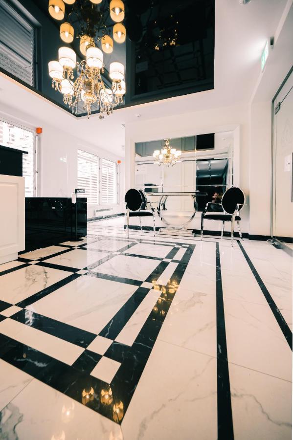 Silver Box Гданьск Экстерьер фото